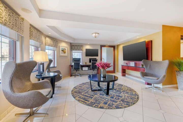 Hotel Interior 2 of 28